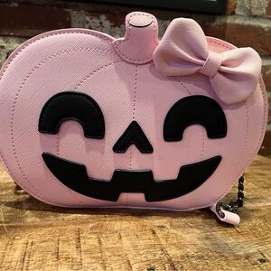 Mad engine, rare, pink pumpkin pocketbook, so adorable great for Halloween nwt